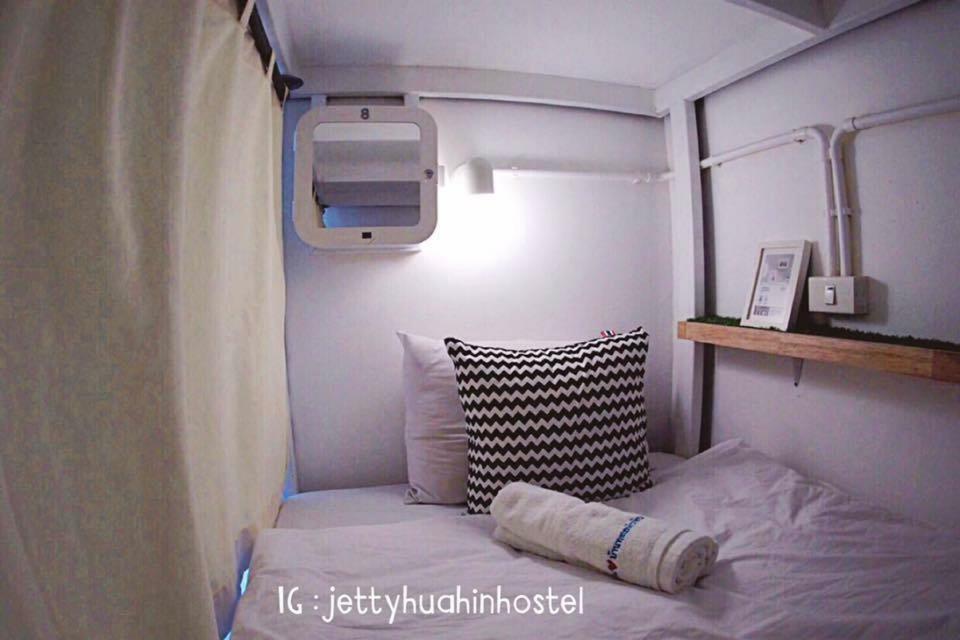 Jetty Huahin Hostel Exterior photo